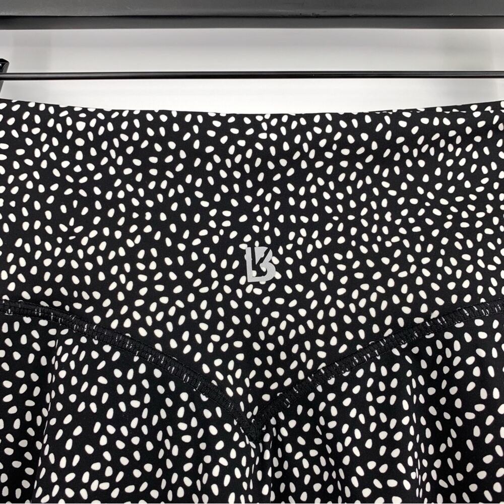NWT BUFFBUNNY Succulent Skort Black White Polka Dot M - Picture 6 of 6